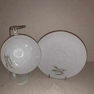 2 Snack Plate & Cup Set Corinthian by HARMONY HOUSE